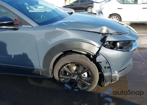 2023 Mazda Cx-30 2.5 S Carbon Edition from USA, damaged, VIN 3MVDMBCM5PM574311